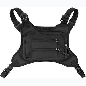 Échantillon gratuit Sac de poitrine tactique rétro pour homme avec bandoulière sous le bras en PU Sac à bandoulière multifonctionnel de mode extérieur Pur - Product Image 5