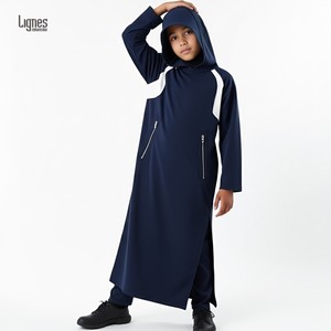 Tuta Araba da Ragazzo con Cappuccio e Zip, Abito Lungo Casual Musulmano, Abbigliamento Islamico per lo Sport - Product Image 1