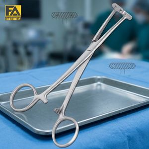 Pinces hémostatiques chirurgicales personnalisées de haute qualité à prix de gros – Créez vos propres logos sur mesure - Product Image 2