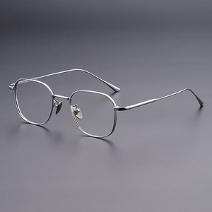Gafas de titanio puro de primera calidad, <span class=keywords><strong>lentes</strong></span> graduadas progresivas <span class=keywords><strong>para</strong></span> miopes, gafas de lectura, <span class=keywords><strong>monturas</strong></span> ópticas <span class=keywords><strong>para</strong></span> hombres y mujeres - Product Image 1