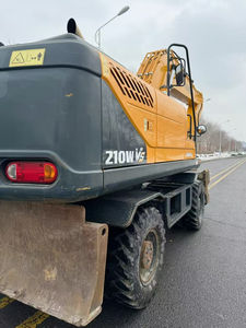 Pelle sur pneus originale Hyundai 210W-9VS d'occasion Bon état 210 210w-9 215-9t 215-9vs 220lc-9t 220lc Noyau de pompe moteur - Product Image 3