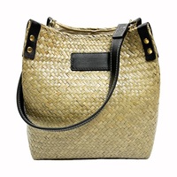 Panier de voyage rétro de style chinois en jonc de mer pour la plage