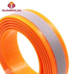 कस्टम नारंगी स्टंक-प्रूफ मजबूत कुत्ते पट्टा का उपयोग करके वाटरप्रूफ चिंतनशील टपू लेपित नायलॉन वेबबिंग 25 मिमी पर्यावरण के अनुकूल - Product Image 1