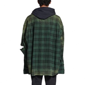 เสื้อฮู้ดแฟชั่นคลาสสิกสไตล์ยูนิเซ็กซ์  โลโก้แบบกำหนดเอง  ทรงโอเวอร์ไซส์ สีเขียวและดำ ผ้าสักหลาดลายตารางยืดได้ - Product Image 3