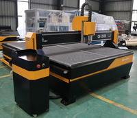 Router CNC de 3 ejes con mesa de vacío CA-1530, accionamiento paso a paso, husillo único, control NC Studio y RichAuto, y motor central
