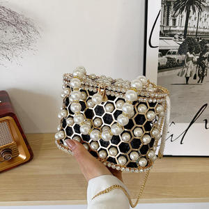 Sac seau chic de luxe fait main pour femme, grand sac à main décontracté avec perles transparentes, chaîne métallique et fermeture éclair, sac de soirée à bandoulière - Product Image 2