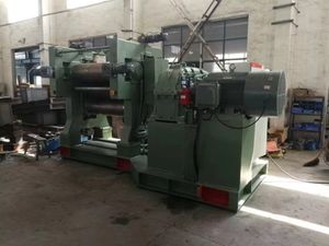 เครื่องรีดยางแบบอัตโนมัติ 4 ลูกกลิ้ง รุ่น S/Z ขนาด 55 กิโลวัตต์ - สำหรับการผลิตยางรถยนต์และสายพานลำเลียง - Product Image 6