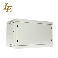 Armoire serveur murale blanche de 19 pouces avec protection IP20 et construction en acier SPCC