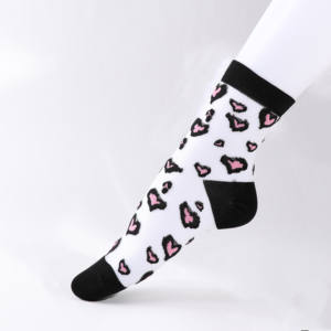 2024 fille dentelle chaussettes nouveau ultra mince transparent belle cristal dentelle <span class=keywords><strong>fantaisie</strong></span> femmes chaussettes - Product Image 1