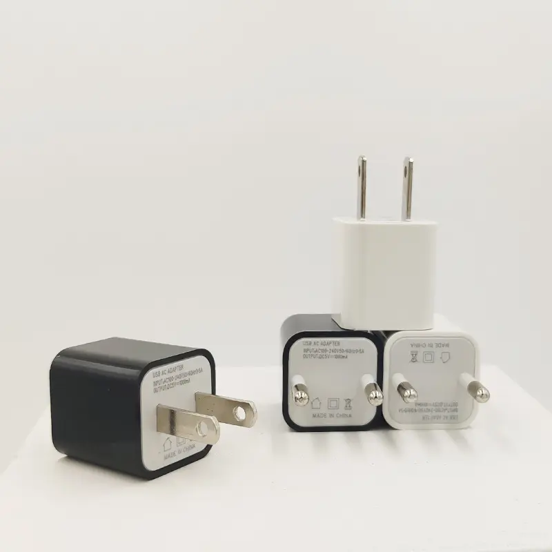 5v 1a Universal Micro Travel 5w Charging Cube Block Chargeur de téléphone Chargeur mural Usb