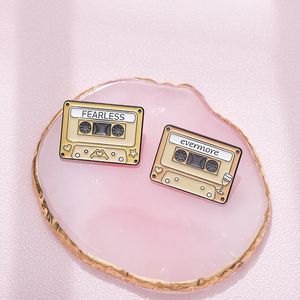 80 của retro âm nhạc băng men pins nhạc cụ đài phát thanh món ăn âm nhạc kỷ lục Máy nghe nhạc Ba lô Trâm ve áo cho người hâm mộ bán buôn - Product Image 5