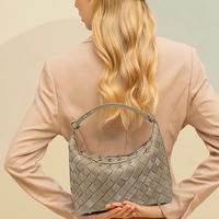 Sacs à main pour femmes de luxe haut de gamme, faits à la main, au design tissé, tendance, mats et petits