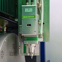 Machine de découpe de tubes au laser à fibre CNC automatique pour la découpe de tuyaux métalliques dans la fabrication industrielle