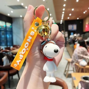 Snoopy phim hoạt hình sinh thái thân thiện giữ đồng xu <span class=keywords><strong>Keychain</strong></span> Silicone xe vài Mặt dây chuyền Ba lô trang trí nhỏ món quà kỳ nghỉ - Product Image 3