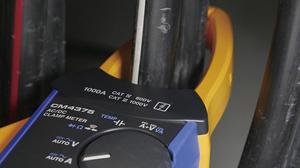 แคลมป์มิเตอร์ญี่ปุ่นแท้ รุ่น CM4375-50 ใช้งานง่ายสำหรับสายเคเบิล วัดค่าได้แม้สายแคบ มัลติมิเตอร์ - Product Image 4