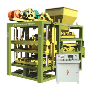 QT4-25 automática grande rojo precio de la máquina de fabricación de bloques con cinta transportadora - Product Image 1