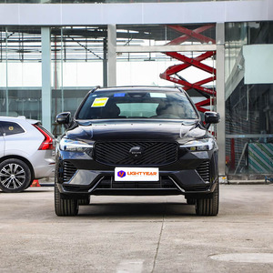 Nuevo <span class=keywords><strong>Volvo</strong></span> XC60 <span class=keywords><strong>B5</strong></span> 4WD Edición Inteligente, SUV Mediano con Sistema PHEV, 5 Asientos Confortables, Redefine el Viaje Familiar, Disponible en Stock - Product Image 4