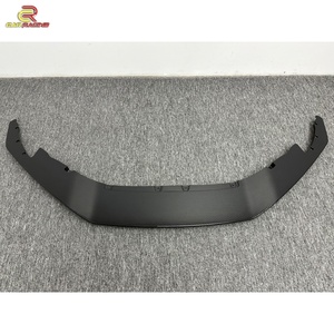 Lame avant en fibre de carbone sèche de haute performance et de style sportif pour Audi R8 2016-2018 - Product Image 4