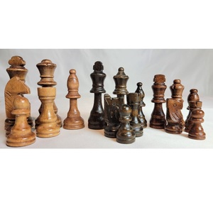 Pions en bois de qualité supérieure, ensemble de pions en bois non finis, pièces de jeu artisanales pour jeux de société, activités en classe et jeux en famille - Product Image 3