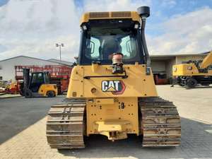 Excavadora usada original potente CAT D4 Horas DE TRABAJO bajas Adecuado para excavadoras de construcción - Product Image 5