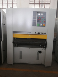 Nuevo Motor automático de 28kW, <span class=keywords><strong>madera</strong></span> contrachapada, aglomerado de MDF, <span class=keywords><strong>lijadora</strong></span> de banda ancha de <span class=keywords><strong>madera</strong></span> maciza/<span class=keywords><strong>lijadora</strong></span> de <span class=keywords><strong>madera</strong></span> - Product Image 2