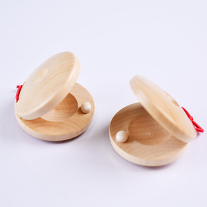 Ensemble d'instruments de percussion en bois avec tambourin, maracas, castagnettes et plus encore pour l'éducation musicale des enfants et des bébés - Product Image 4