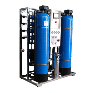 Usine de traitement d'eau par osmose inverse industrielle 1000 LPH en acier inoxydable 304 avec moteur de contrôle automatique et engrenage pour eau pure - Product Image 2
