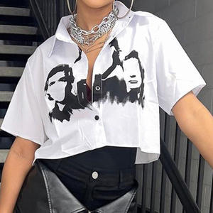 Top corto con cuello de <span class=keywords><strong>Polo</strong></span> y logotipo personalizado, camisetas cortas básicas sexis, camisetas blancas para discoteca para <span class=keywords><strong>mujer</strong></span>, camisetas cortas de manga corta con nudo 2023 - Product Image 2