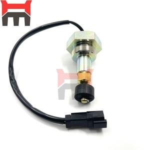 Sensor de Nivel de Agua del Radiador para Maquinaria de Construcción 7861-93-4520 para D155AX-6 D155AX-6a D275A-5 D275A-5D D275A-5R - Product Image 1