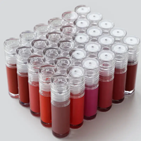 Gloss à lèvres végétalien personnalisé pour femmes, hautement pigmenté, transparent, lumineux et volumateur, sans cruauté animale, vente en gros