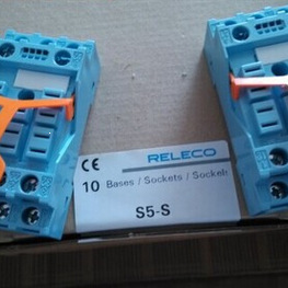 รีเลย์ Releco C5 M10 AC/DC 24V 16A SPST รีเลย์ควบคุมอุตสาหกรรมพร้อมซ็อกเก็ต - Product Image 3