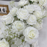 Arrangements floraux en roses artificielles blanches en gros, centre de table de mariage en vrac et décorations de mariage pour la Saint-Valentin