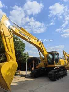 Excavatrice Komatsu PC450-8 & PC400-8R robuste de 45 tonnes, d'origine japonaise, avec composants clés : moteur, pompe, engrenage, roulement - Product Image 5