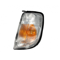 Kit carrosserie Pickup Partie carrosserie Lampe d'angle avant Phares latéraux Feux clignotants pour NISSAN D21 D22