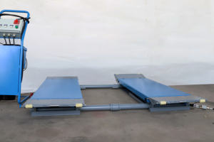 Wolange YD322 bersertifikat CE silinder ganda hidrolik 3.5T gunting angkat tengah mobil dapat bergerak dengan garansi 18 bulan - Product Image 3