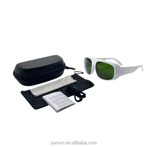 Professional Grade <strong>IPL</strong> Protective <strong>Glasses</strong> with High Glare Reduction for Clinical Safety - Product Image 5