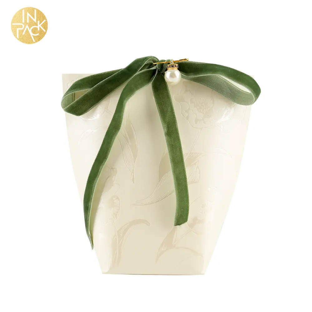 INPACK personnalisé faveur de mariage fête Snack emballage en gros Kraft papier sac cadeau boîte élégante boîte-cadeau de bonbons pour anniversaire invité