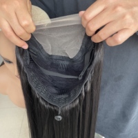 Perruque sans colle en cheveux humains naturels vietnamiens bruts, avec closure en dentelle 5x5, design en C, cuticules alignées, frontale bouclée HD naturelle