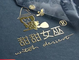 Pegatina <span class=keywords><strong>de</strong></span> lámina dorada <span class=keywords><strong>de</strong></span> lujo, impresión personalizada, decoración <span class=keywords><strong>de</strong></span> embalaje <span class=keywords><strong>de</strong></span> Vial, logotipo <span class=keywords><strong>de</strong></span> Metal, pegatinas <span class=keywords><strong>de</strong></span> transferencia <span class=keywords><strong>de</strong></span> etiquetas 3D - Product Image 3