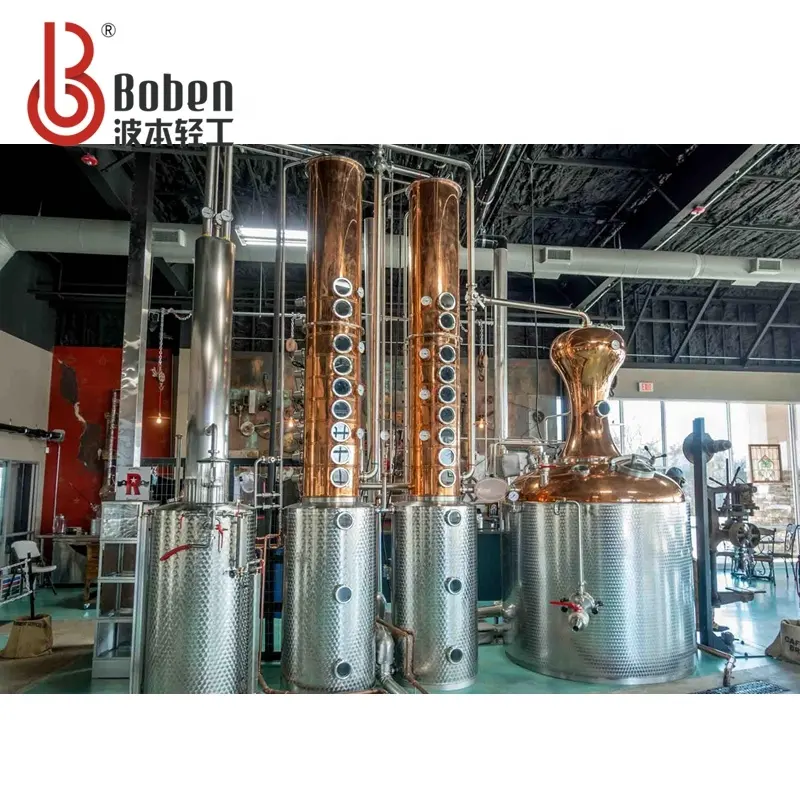 Gin/Vodka/whisky/95% Production d'alcool 500L 1000L 1500L équipement de Distillation en cuivre distillerie d'alcool domestique