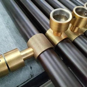 มือจับประตูกระจก304สแตนเลสรูปตัว H สไตล์อเมริกาดีไซน์ทันสมัยพร้อมตัวดึงแบบเลื่อนทำจากทองเหลืองวอลนัททำจากไม้ - Product Image 1