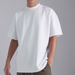 Camiseta de Algodón Grueso con Cuello Redondo y Estampado en Relieve para Hombre, Estilo Casual y Holgado, Transpirable y Ecológica - Product Image 1