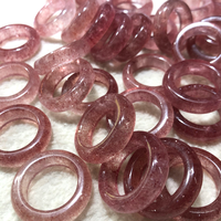 Vente en gros de bagues en quartz fraise naturelle bague en quartz fraise pour cadeau d'amour