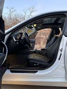 <span class=keywords><strong>BMW</strong></span> <span class=keywords><strong>Serie</strong></span> <span class=keywords><strong>3</strong></span> <span class=keywords><strong>GT</strong></span> (Importado) Modelo <span class=keywords><strong>2022</strong></span> 320i 2.0T Sport Line Asientos de Cuero Techo Solar Faros LED Torque 300-400Nm - Product Image 4