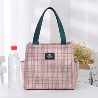 Sac fourre-tout imperméable à motif écossais floral, capacité moyenne, doublure TC, taille personnalisée pour les trajets quotidiens et les repas.