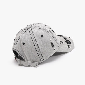 Cappello da Baseball in Denim alla moda con lettere di rottura in stile retrò lavato con lettere di rottura personalizzate all'ingrosso - Product Image 4