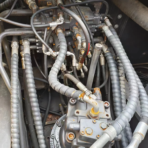 รถขุดมือสอง Volvo EC290 ขายดี 29 ตัน EC220 EC240 EC250 เครื่องจักรไฮดรอลิกแบบตีนตะขาบ volvo EC290 รถขุดมือสองสำหรับงานวิศวกรรม - Product Image 6