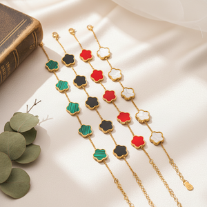 Nuova Moda Gioielli da Donna Bracciale con Cinque Foglie di Trifoglio Colorate Placcato Oro 18K Impermeabile in Acciaio Inossidabile Regalo Portafortuna - Product Image 1