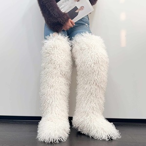 Chaussures en fourrure moelleuse et chaude pour femmes 2026, <span class=keywords><strong>bottes</strong></span> de neige pour femmes, <span class=keywords><strong>bottes</strong></span> en fausse fourrure <span class=keywords><strong>au</strong></span>-<span class=keywords><strong>dessus</strong></span> <span class=keywords><strong>du</strong></span> <span class=keywords><strong>genou</strong></span> - Product Image 6