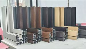 Fenêtre oscillo-battante en aluminium avec finition imitation bois, sur mesure, fabriquée avec verre double vitrage Low-E pour la construction de maisons - Product Image 4